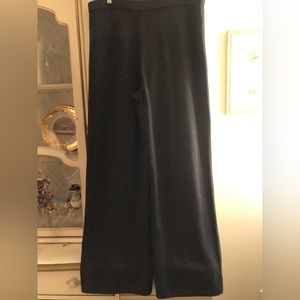 St John like new beautifully made wide leg pull on trousers dark gray size 16
